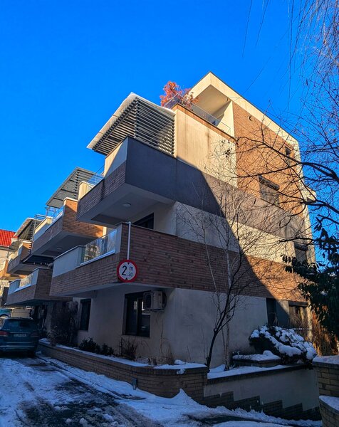 2016 Duplex Aviatiei, 3 camere 117 mp, Centrala, 2 locuri Parcare in Garaj